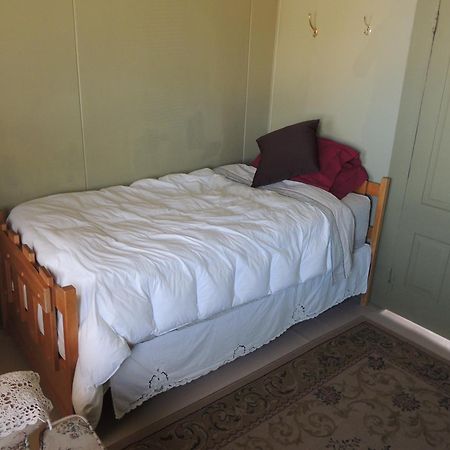 Historical Guest House Уайтхорс Экстерьер фото
